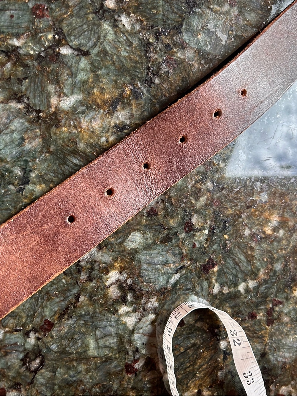 Brown leather belt w large copper colored medallion jeweled buckle. Western. - Picture 3 of 5